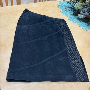 PRICE DROP: Black LAMBSKIN SUEDE fully-lined A-Line Skirt with Woven Side, 14/16